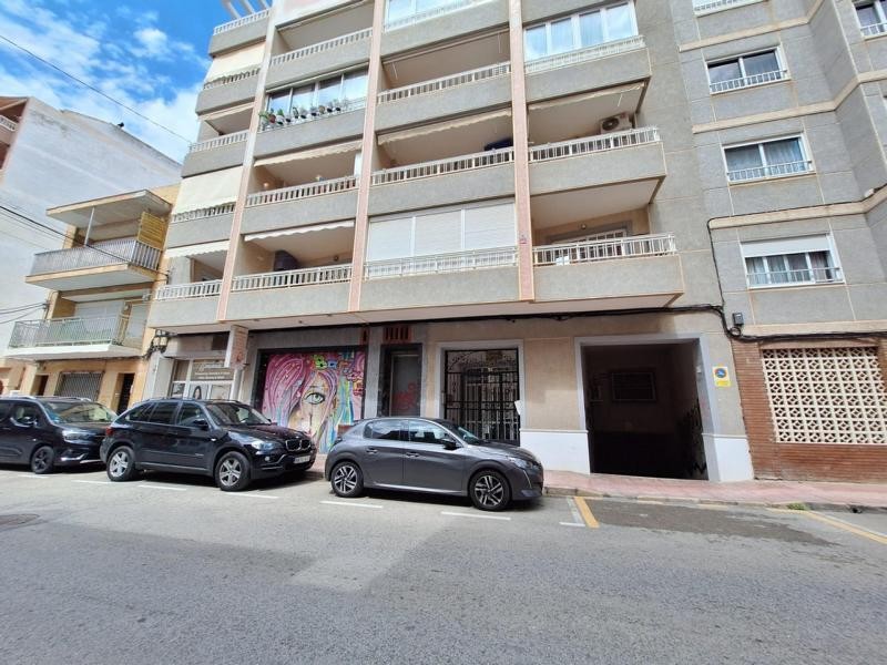 Imagen 1 de Venta de piso en Torrevieja
