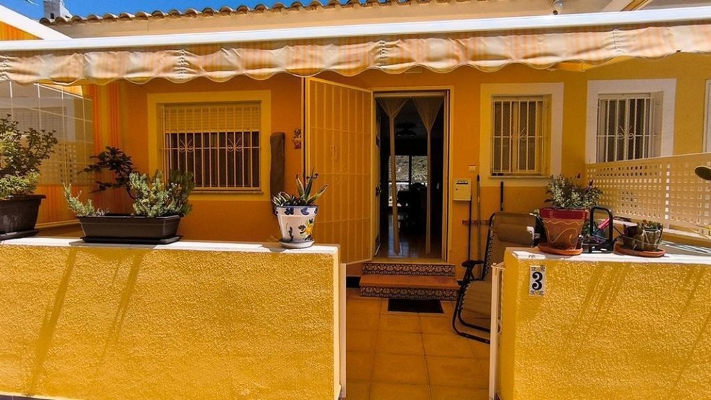 Imagen 2 de Venta de piso en Benijofar