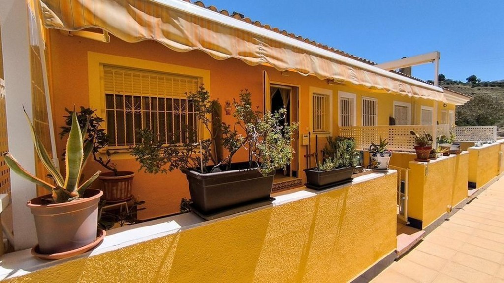 Imagen 1 de Venta de piso en Benijofar