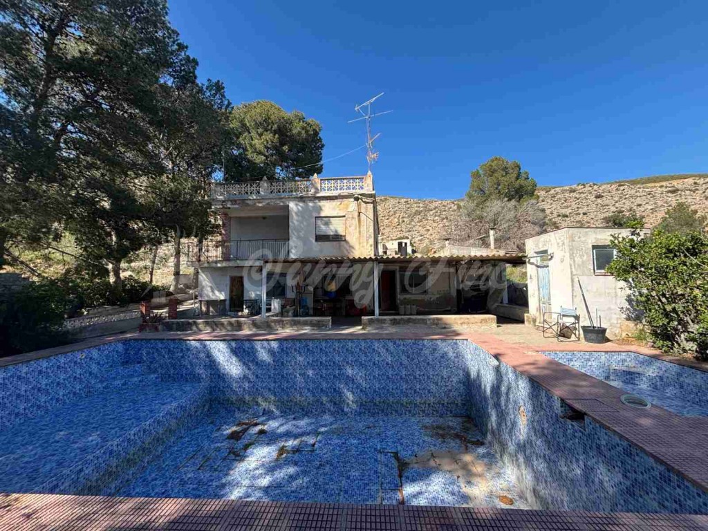 Imagen 1 de Casa de campo-Masía en Venta en Hondon De Las Nieves Alicante