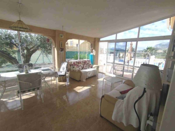 Imagen 4 de Casa-Chalet en Venta en Alcana Alicante