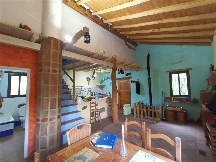 Imagen 3 de Casa de campo-Masía en Venta en Benastepal Málaga