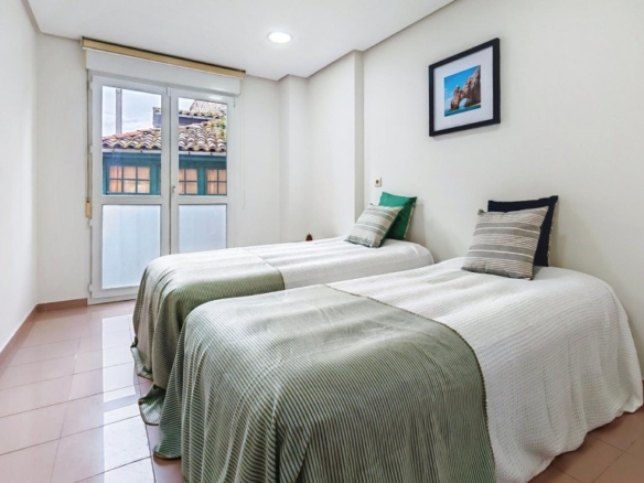 Imagen 1 de Piso listo para entrar a vivir junto al Ayuntamiento de Tineo