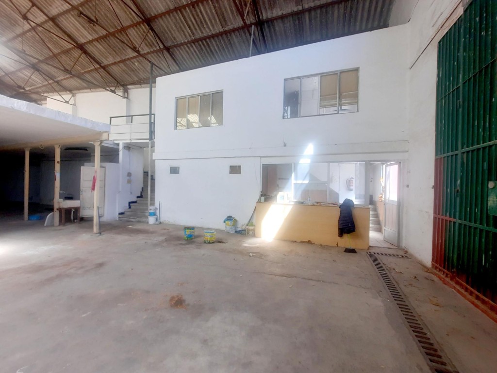 Imagen 2 de Gran nave industrial en el Área Empresarial Raco de L´horta