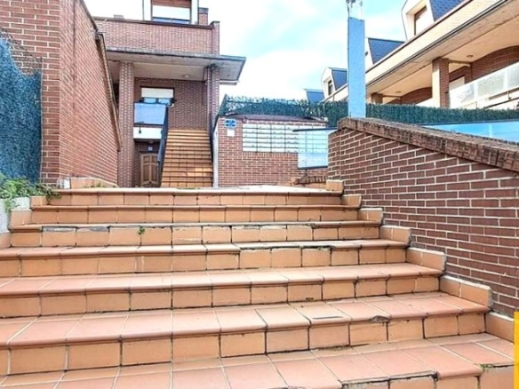 Imagen 1 de Piso y plaza de garaje en rentabilidad