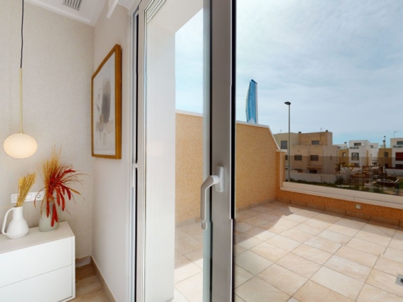 Imagen 3 de Ático en Venta en Pilar De La Horadada Alicante