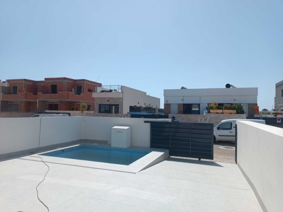 Imagen 4 de Casa-Chalet en Venta en Daya Nueva Alicante