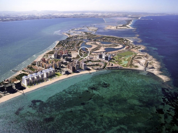 Imagen 2 de Casa-Chalet en Venta en Manga Del Mar Menor
