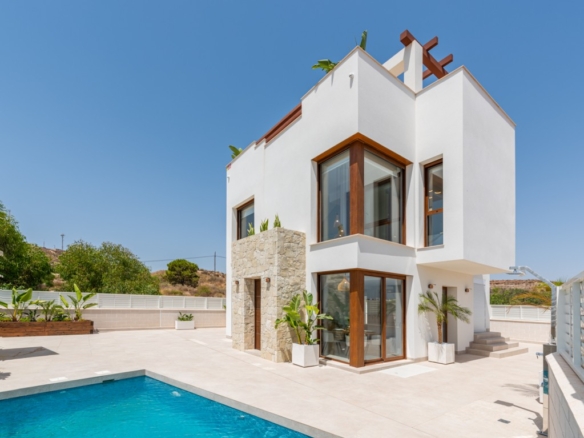 Imagen 1 de Casa-Chalet en Venta en Vera Almería