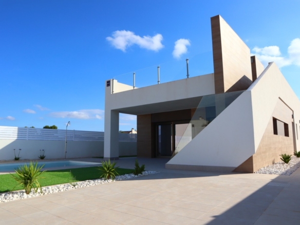 po-1263990-imagen - El Club del Propietario Imagen 1 de Casa-Chalet en Venta en Aspe Alicante