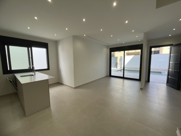 Imagen 3 de Casa-Chalet en Venta en Heredades Alicante