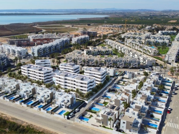 Imagen 1 de Ático en Venta en Guardamar Del Segura Alicante