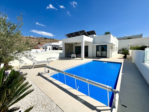 Imagen 1 de Casa-Chalet en Venta en Benijofar Alicante