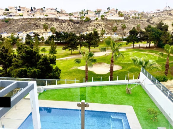 Imagen 2 de Casa-Chalet en Venta en Ciudad Quesada Alicante