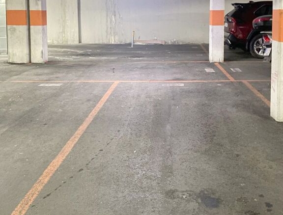 Imagen 2 de Parking coche en Venta en Alicante Alicante Ref: 36100