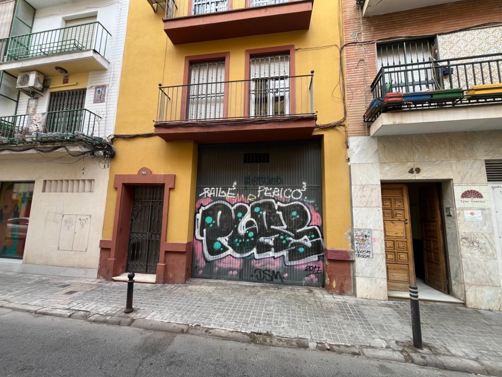 Imagen 1 de LOCAL COMERCIAL EN ALQUILER EN ZONA DOCTOR FEDRIANI