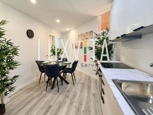 Imagen 2 de Apartamento reformado de 2 habitaciones en Los Cristianos