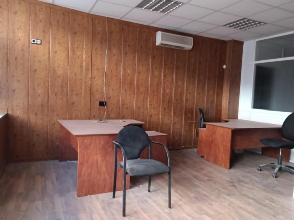 Imagen 2 de Local Comercial en Venta en Fuenmayor - Oportunidad Única