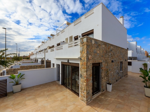 Imagen 2 de Adosada en Venta en Pilar De La Horadada Alicante