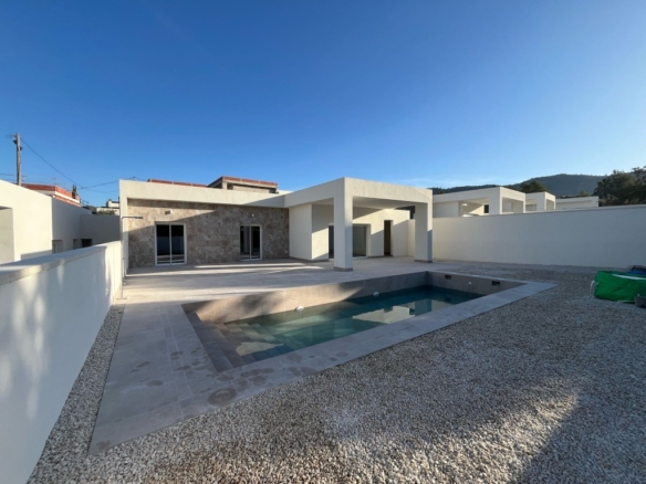 Imagen 1 de Adosada en Venta en Romana