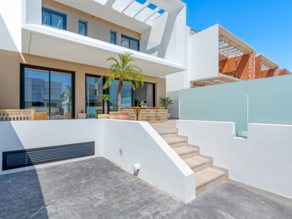 Imagen 3 de Adosada en Venta en Dolores Alicante