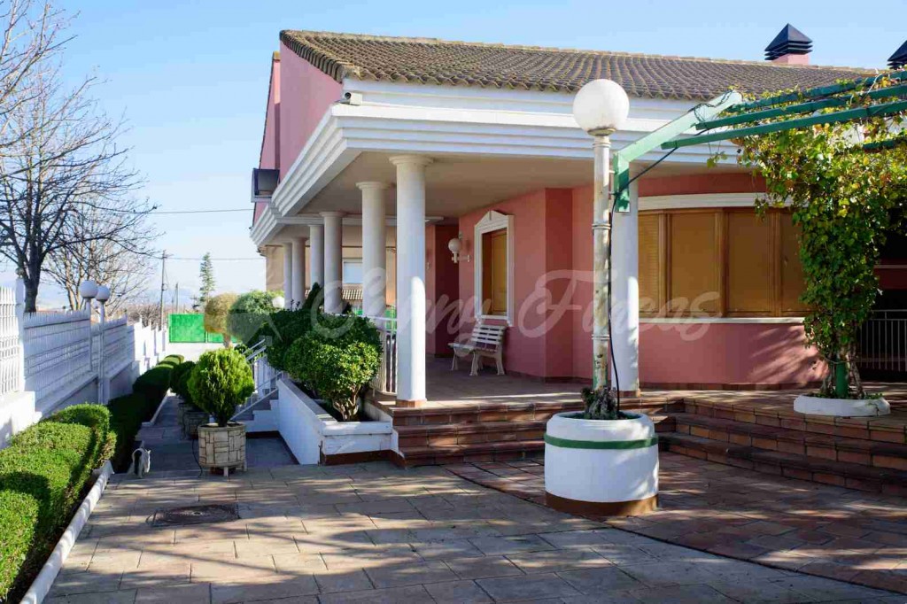 Imagen 4 de Casa-Chalet en Venta en Caudete Albacete