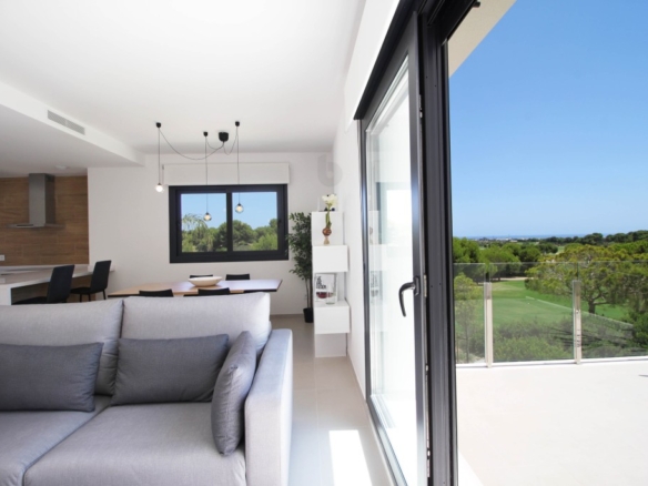 Imagen 2 de Piso en Venta en Pinar De Campoverde Alicante