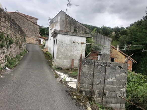 Imagen 2 de Casa-Chalet en Venta en Viernoles Cantabria