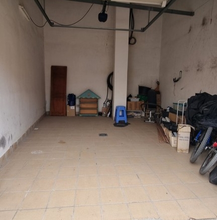Imagen 2 de Almacén en el Corazón de Roquetas de Mar por solo €20