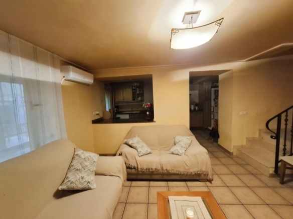 Imagen 3 de PRECIOSA CASA A LA VENTA EN ONTINYENT
