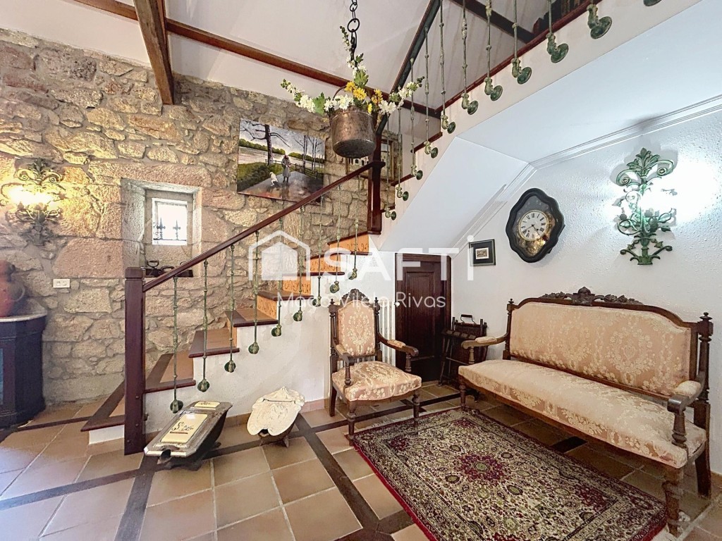 Imagen 3 de Casona histórica del siglo XVIII con alma señorial y valor patrimonial único.