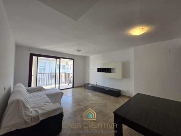 TRASTERO Y RESIDENCIAL CON PISCINA – 181.287 €
