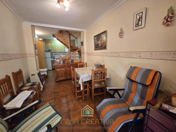 Imagen 1 de CASA CON ENCANTO EN VENTA EN CASTELLNOVO (SEGORBE) – TERRAZA CON VISTAS AL CASTILLO