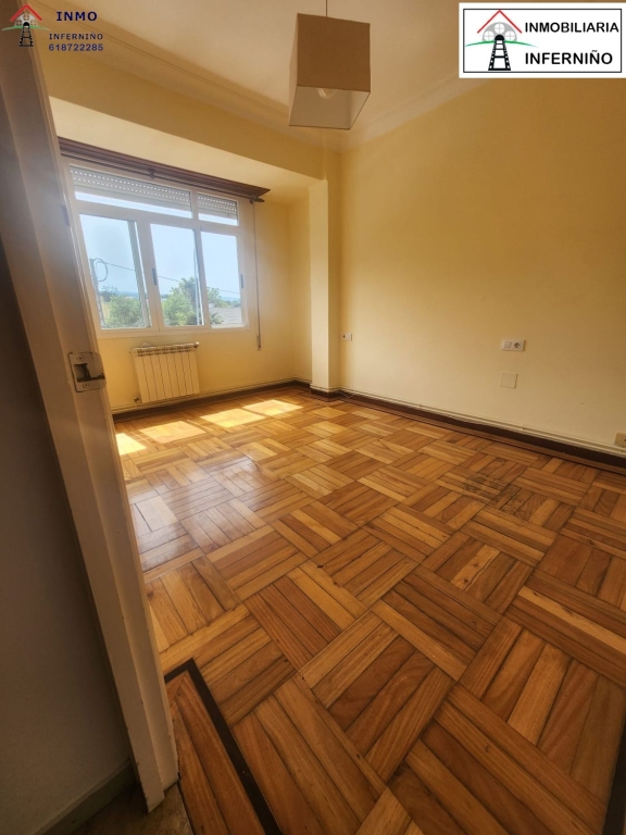 Imagen 3 de Piso en Venta en Naron La Coruña Ref: 438369