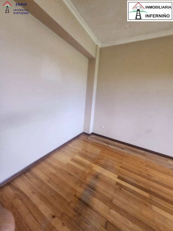 Imagen 3 de Piso en Venta en Naron La Coruña Ref: 438370