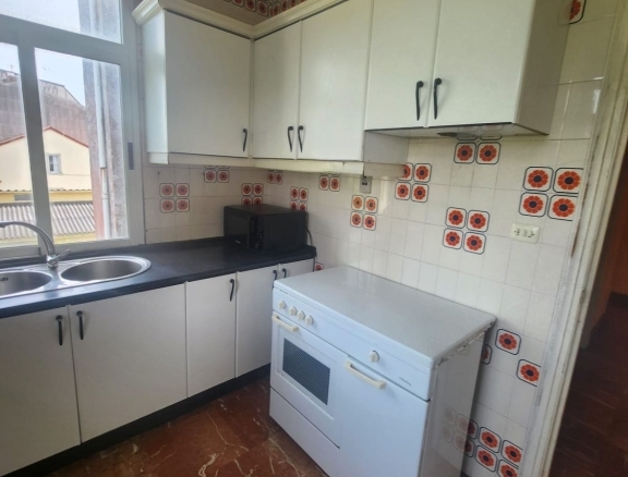 Imagen 1 de Piso en Venta en Naron La Coruña Ref: 438370