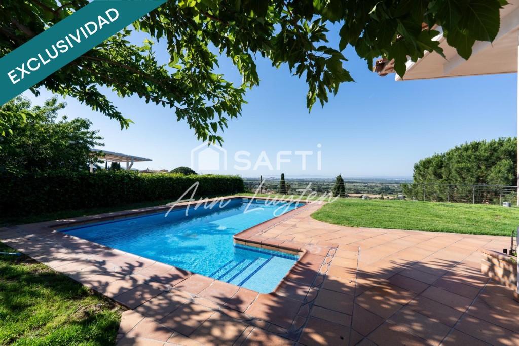Imagen 3 de Villa Palau Saverdera con 5 habitaciones y piscina