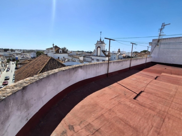 Imagen 3 de EDIFICIO EN VENTA EN SANLÚCAR DE BARRAMEDA (CÁDIZ)