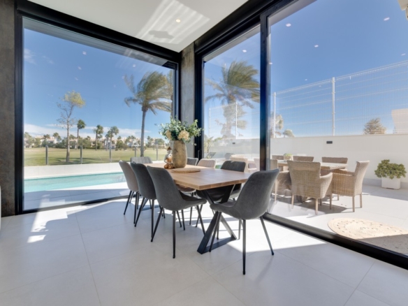 Imagen 3 de Casa-Chalet en Venta en Pilar De La Horadada Alicante