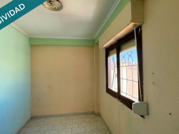 Imagen 3 de PISO CON MUCHAS POSIBILIDADES JUNTO A LA PLAZA DE TOROS DE ELDA – CREA EL HOGAR QUE SIEMPRE HAS QUERIDO