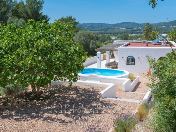 Imagen 3 de Casa-Chalet en Venta en Santa Eularia Des Riu Baleares