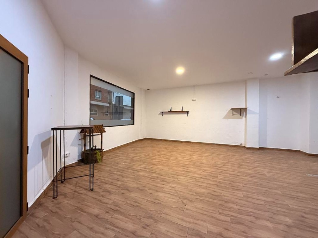 Imagen 3 de Local comercial en Alquiler en Ondara Valencia