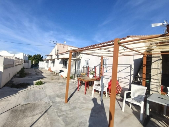 po-1265755-imagen - El Club del Propietario Imagen 1 de Casa-Chalet en Venta en Oliva Valencia