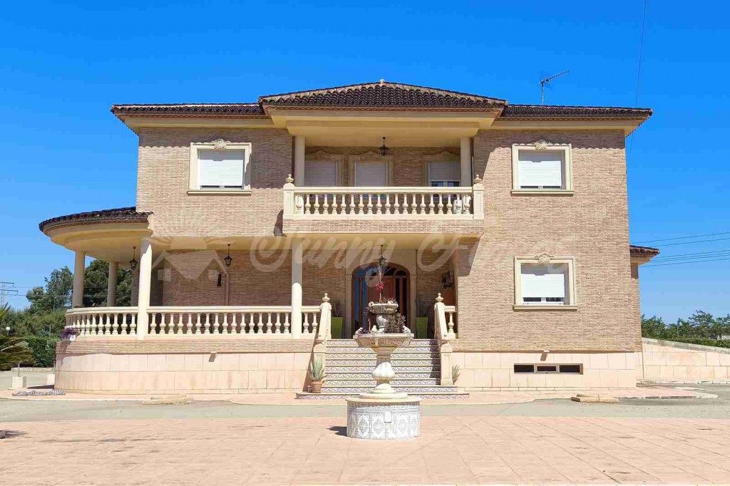 Imagen 3 de Casa-Chalet en Venta en Yecla Murcia