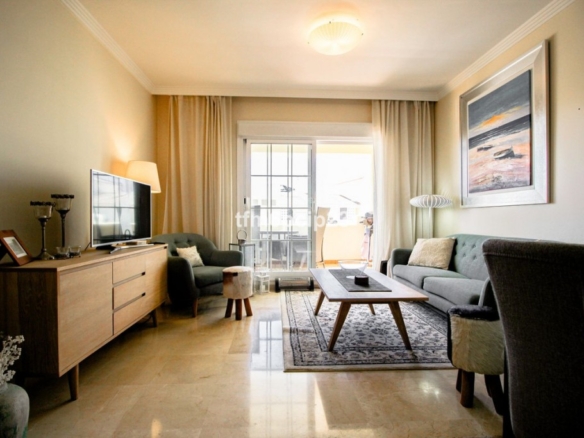 Imagen 3 de Apartamento en Venta en San Luis De Sabinillas Málaga