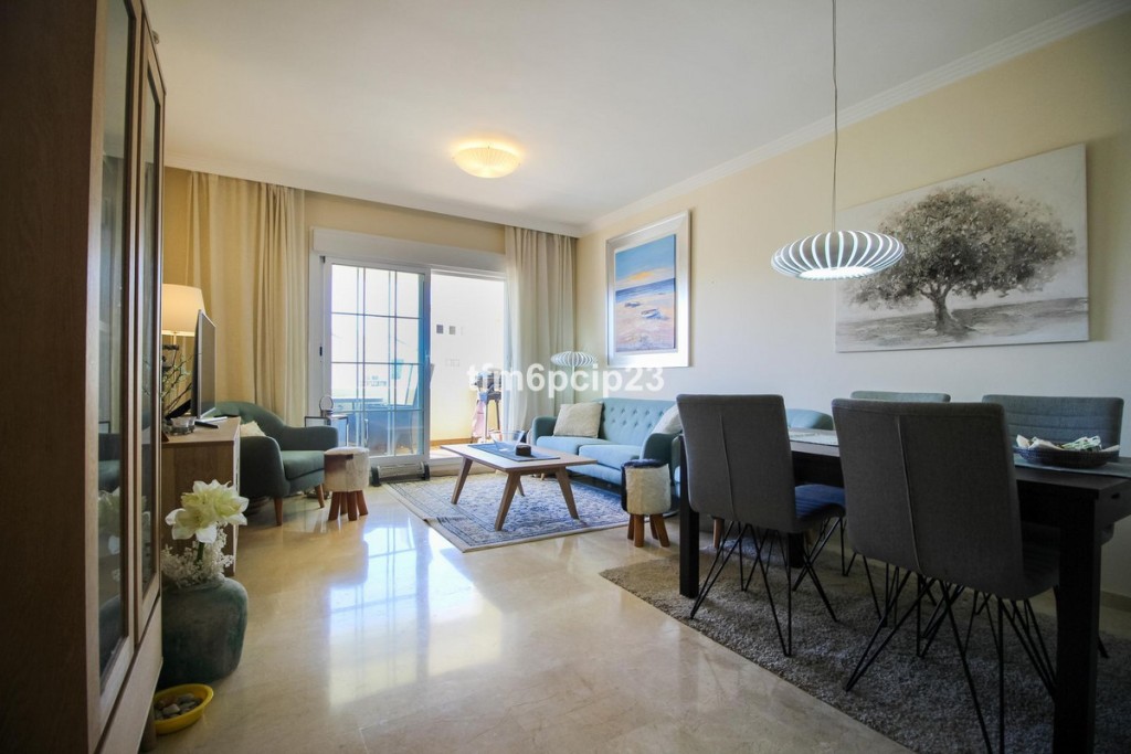 Imagen 4 de Apartamento en Venta en San Luis De Sabinillas Málaga