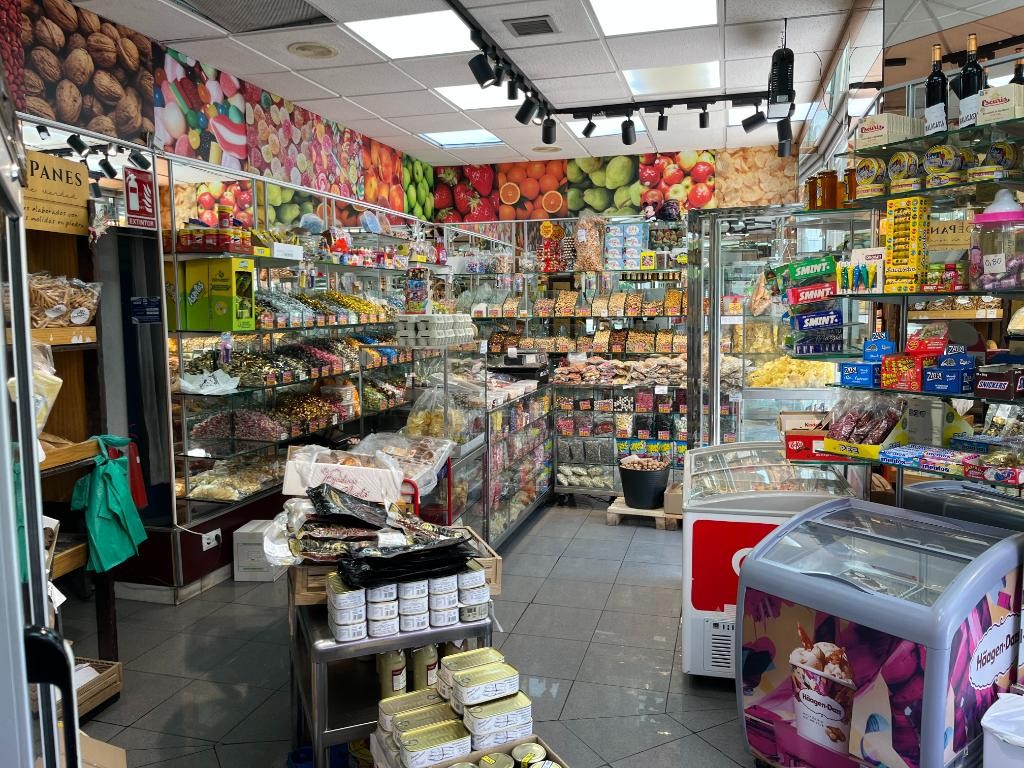 Imagen 3 de Local comercial en Alquiler en Madrid Madrid CHAMARTIN