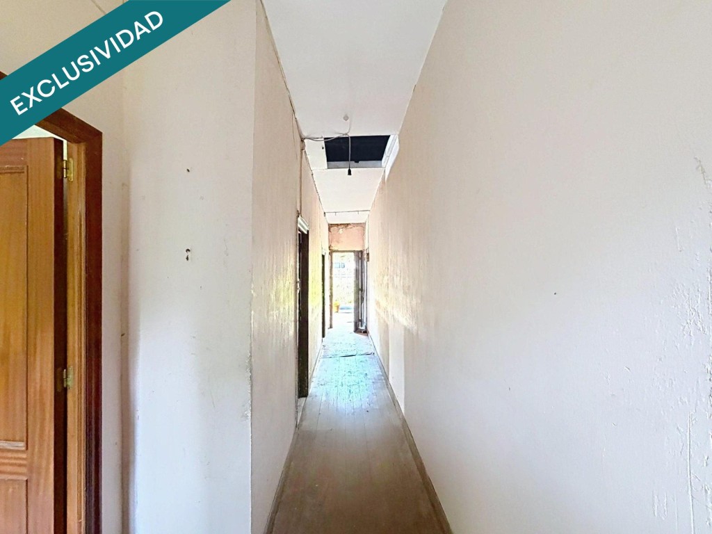 esta es tu oportunidaad.Casa pareada para rehabilitar en Malpica