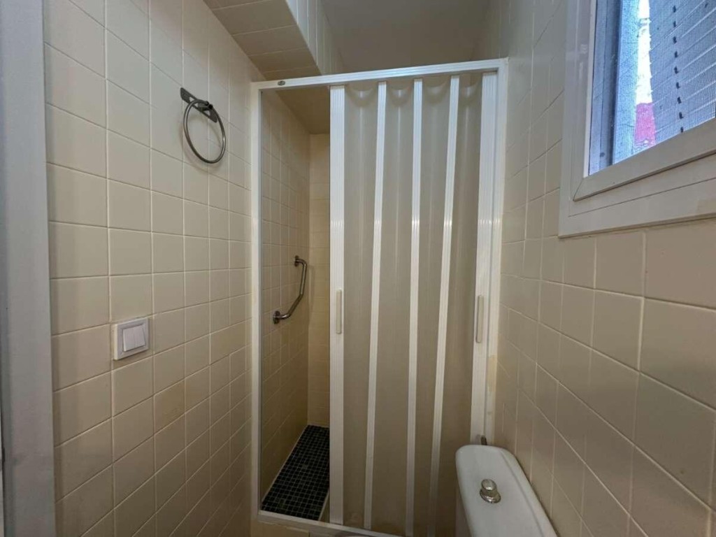 Imagen 2 de Amplio piso en alquiler en Ontinyent (València)