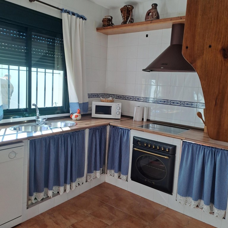 Imagen 4 de Bonita casa de pueblo en El Pedroso!!!